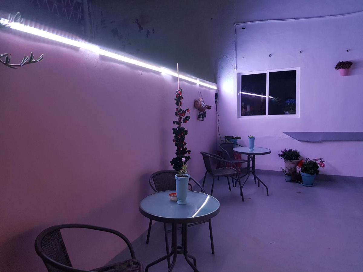 Bed & Breakfast Белрегуарт Екстериор снимка