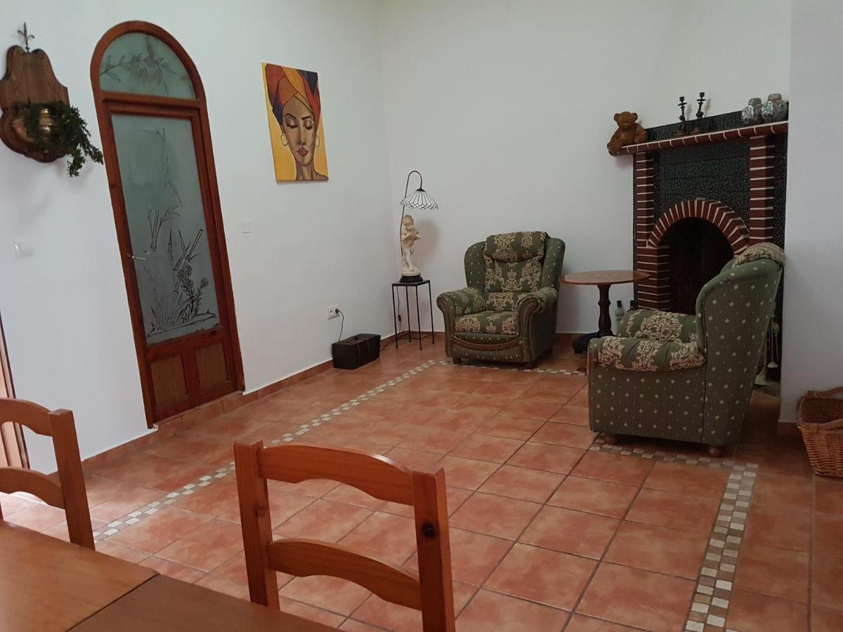 Bed & Breakfast Белрегуарт Екстериор снимка
