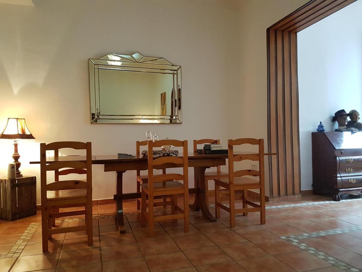 Bed & Breakfast Белрегуарт Екстериор снимка